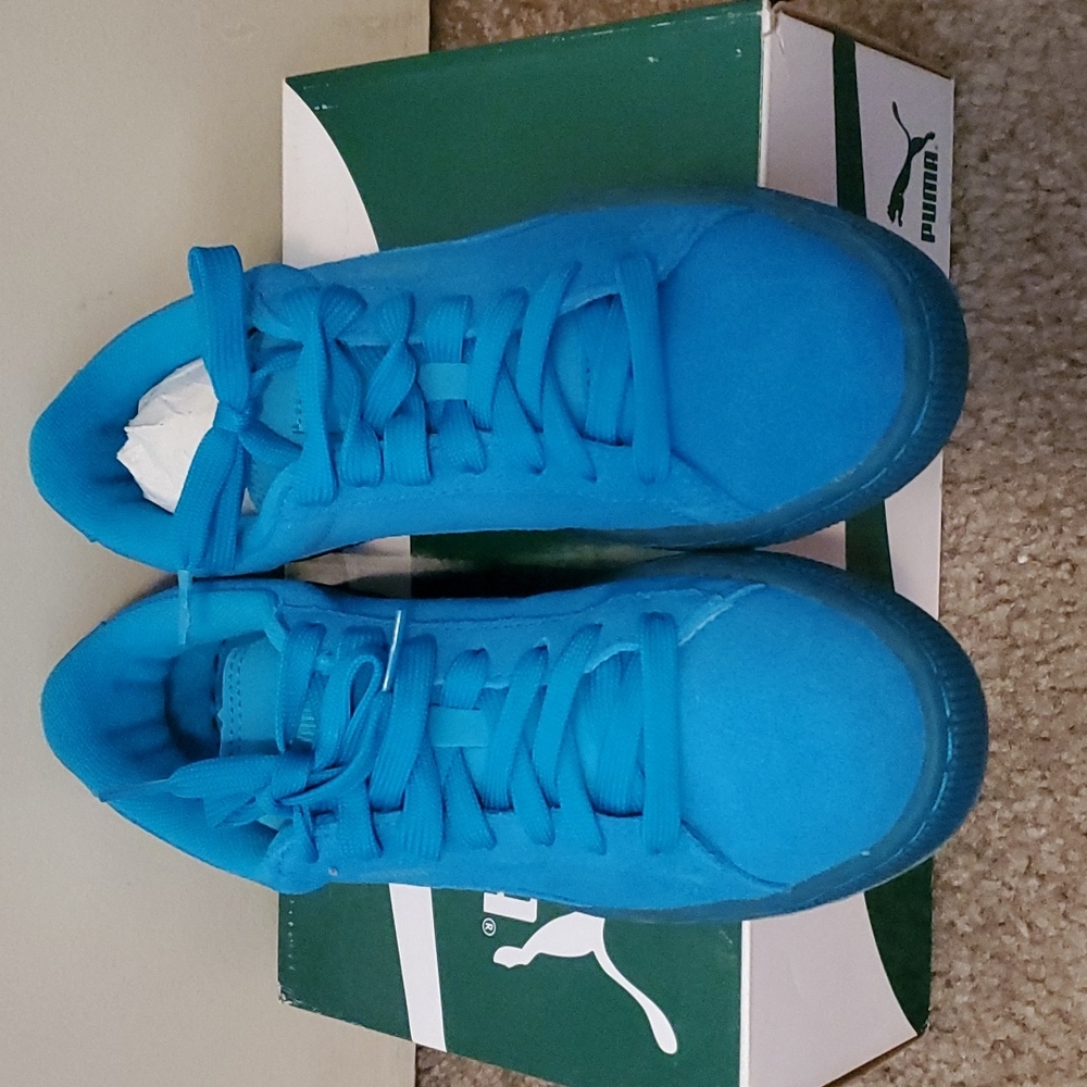 PUMA SNEAKERS